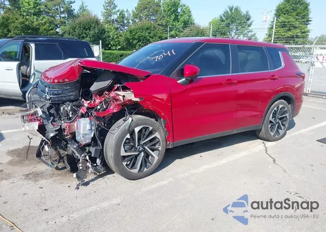 2024 Mitsubishi Outlander Se/Black Edition z USA, uszkodzony, nr VIN JA4J3VA89RZ017041